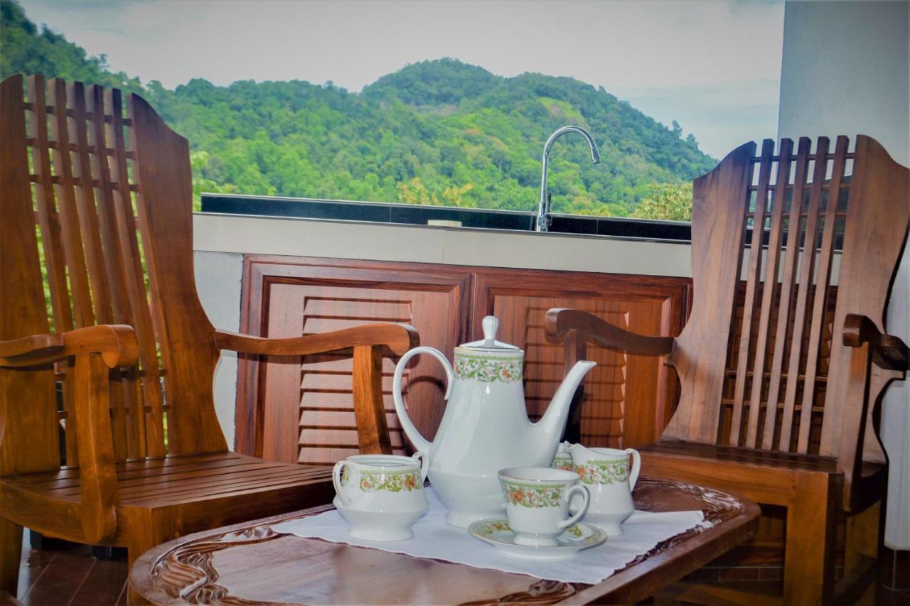 Rock Edge Residence Kandy Eksteriør bilde